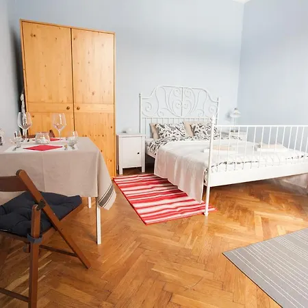 Apartment Stradivari Budapest