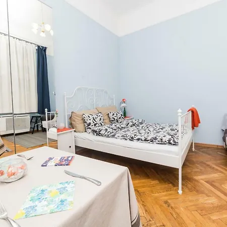 Stradivari Apartment *